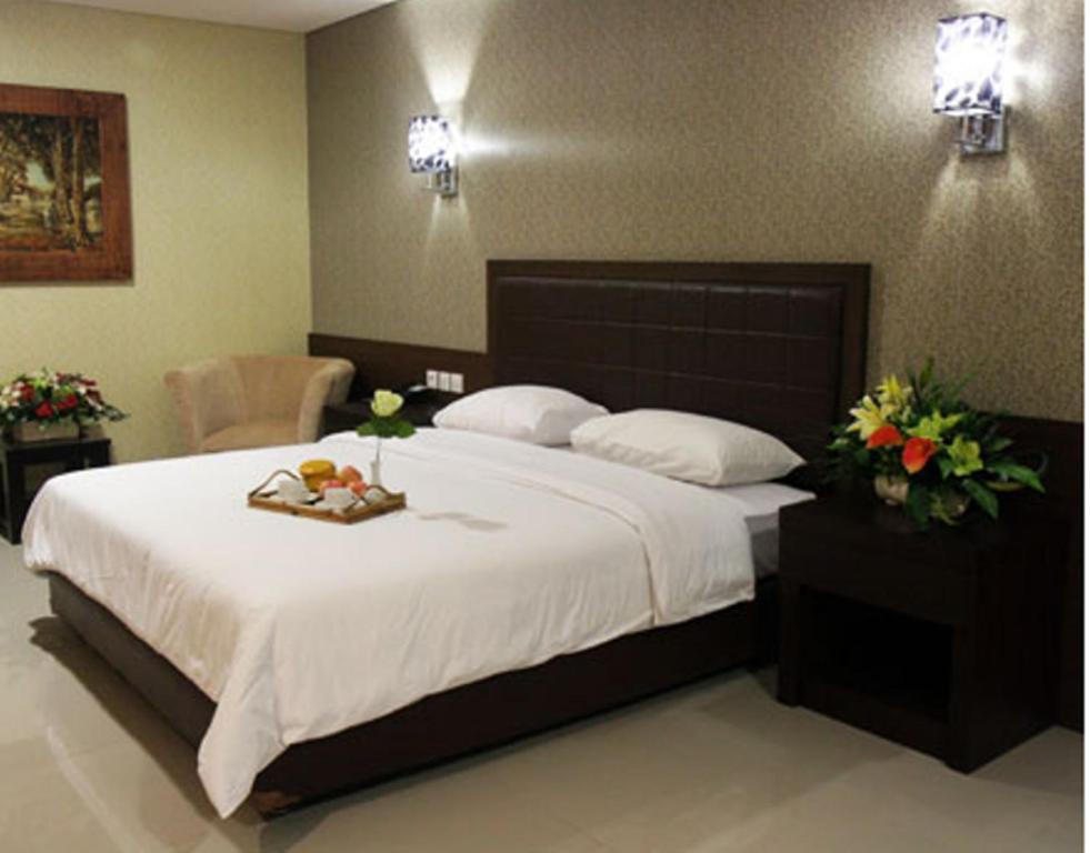 Bamboo Inn Hotel & Cafe Jakarta Room photo